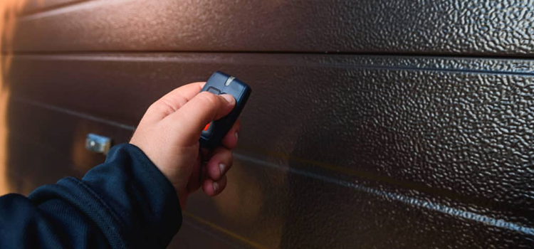 automatic door opener with remote control in Oildale